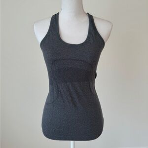Lululemon women’s tank